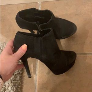 Jessica Simpson shoes